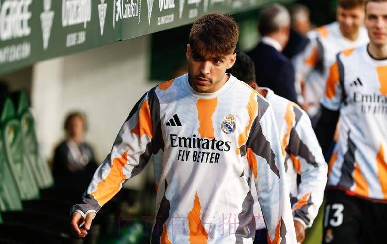 枪手曾就签下巴尔韦德达口头协议 但被皇马截胡 枪手曾就签下巴尔韦德达口头协议 但被皇马截胡